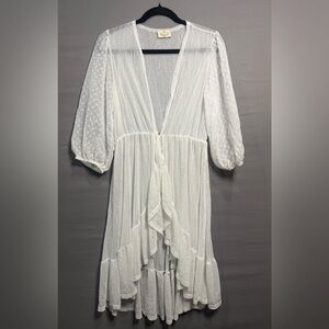 Ember Sheer White Ruffled Polka Dot Sleeve Cover-Up / Robe, Size M